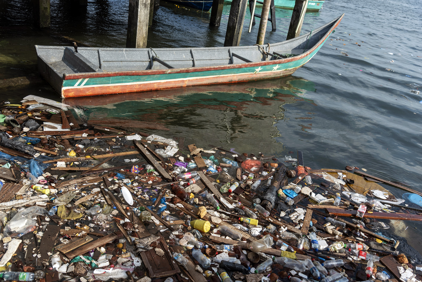 En Tumaco la falta de infraestructura para el tratamiento de agua potable y aguas residuales dificulta el acceso a agua bebible. Foto: archivo Unimedios.